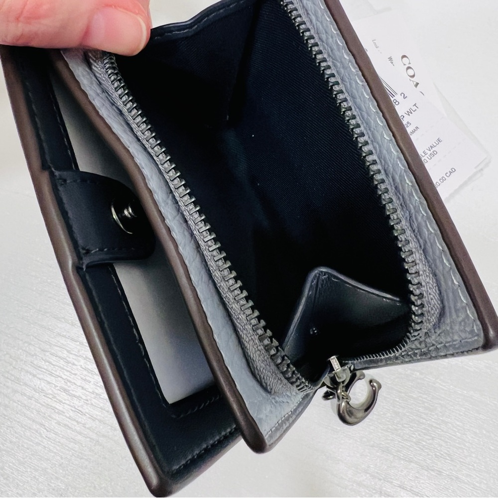 Coach Gray Snap Wallet - NWT - Picture 5 of 7